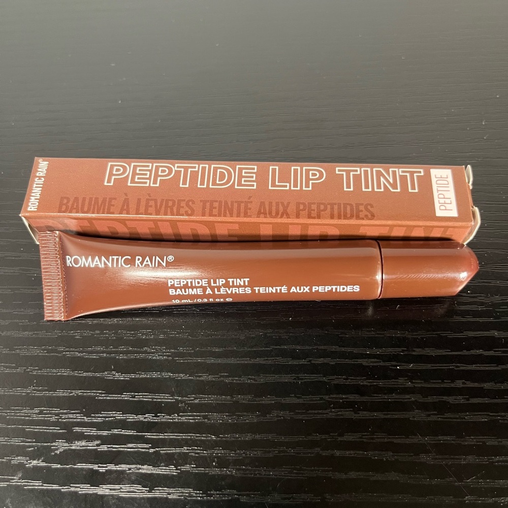 Brown Peptide Lip Tint